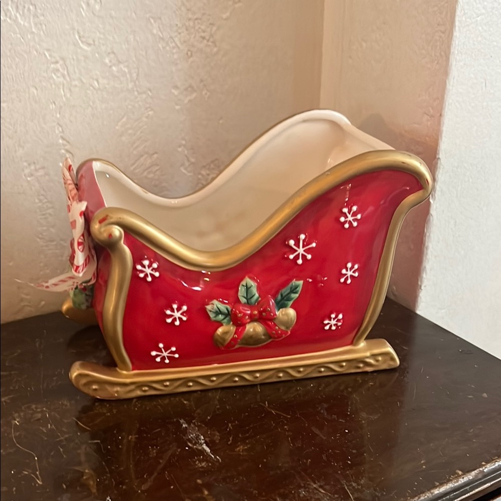 Fitz and Floyd Festive Bells  Red and Gold Holiday Sleigh Decor